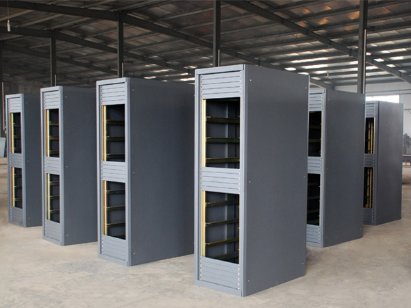 鐵路專用機(jī)箱機(jī)柜